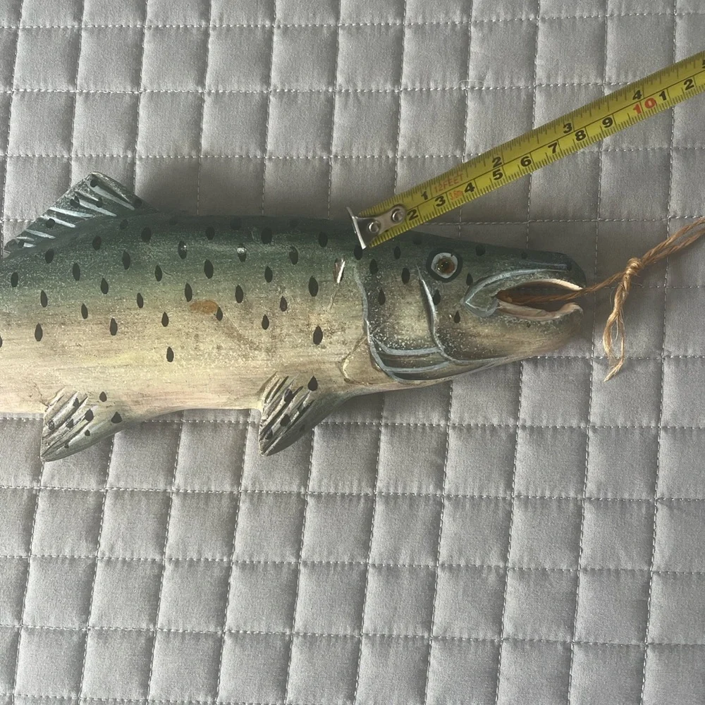 Handcrafted Brown/Green Decorative Fish Wall Art - Pets Fish
